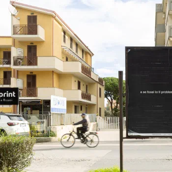 Foto del manifesto di Leonardo Mazzeo