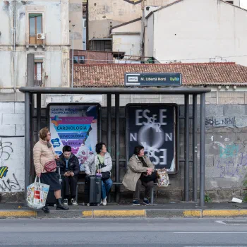 Foto del manifesto di Rachele Romano